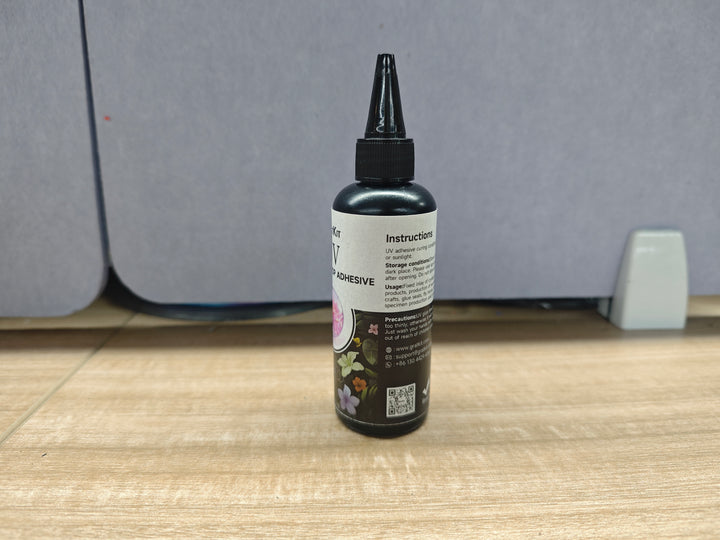 GratKit Crystal Clear Hard UV Resin